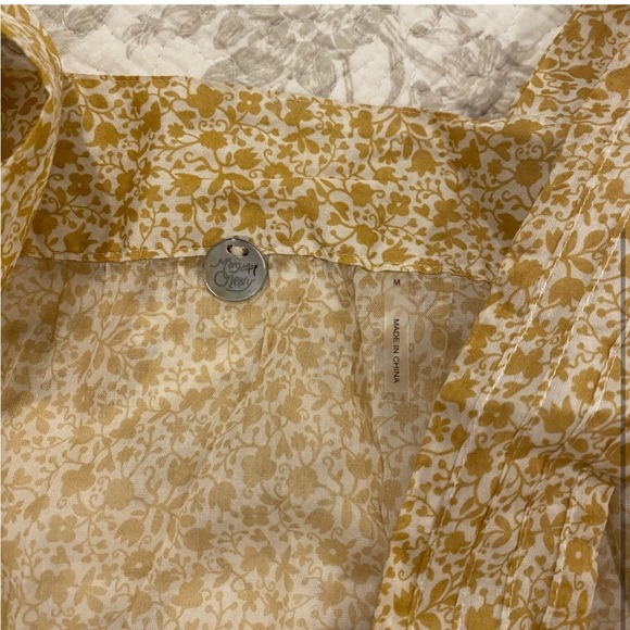 Margaret O'Leary Floral Blouse - Picture 2 of 2